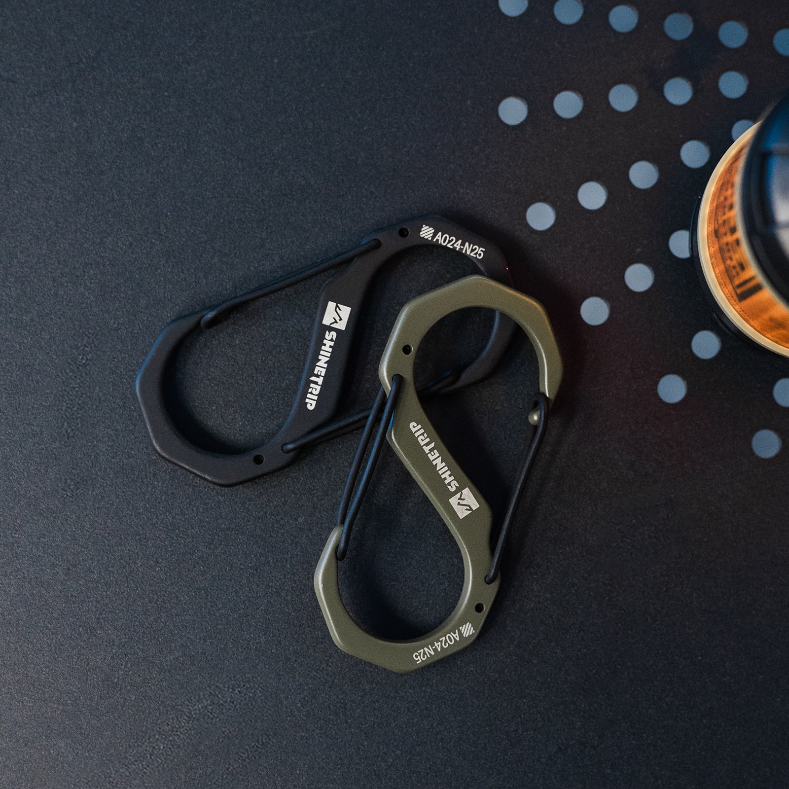 ST-05 Series Jumbo Double Hook Carabiner