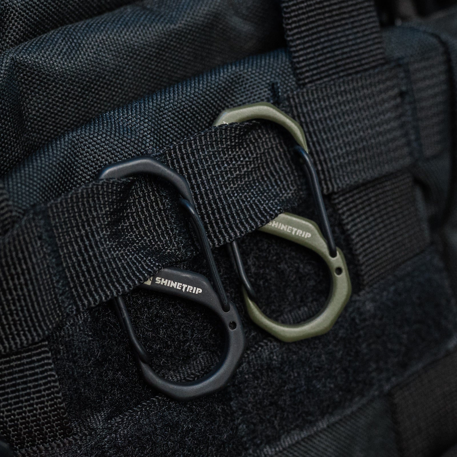 ST-05 Series Jumbo Double Hook Carabiner