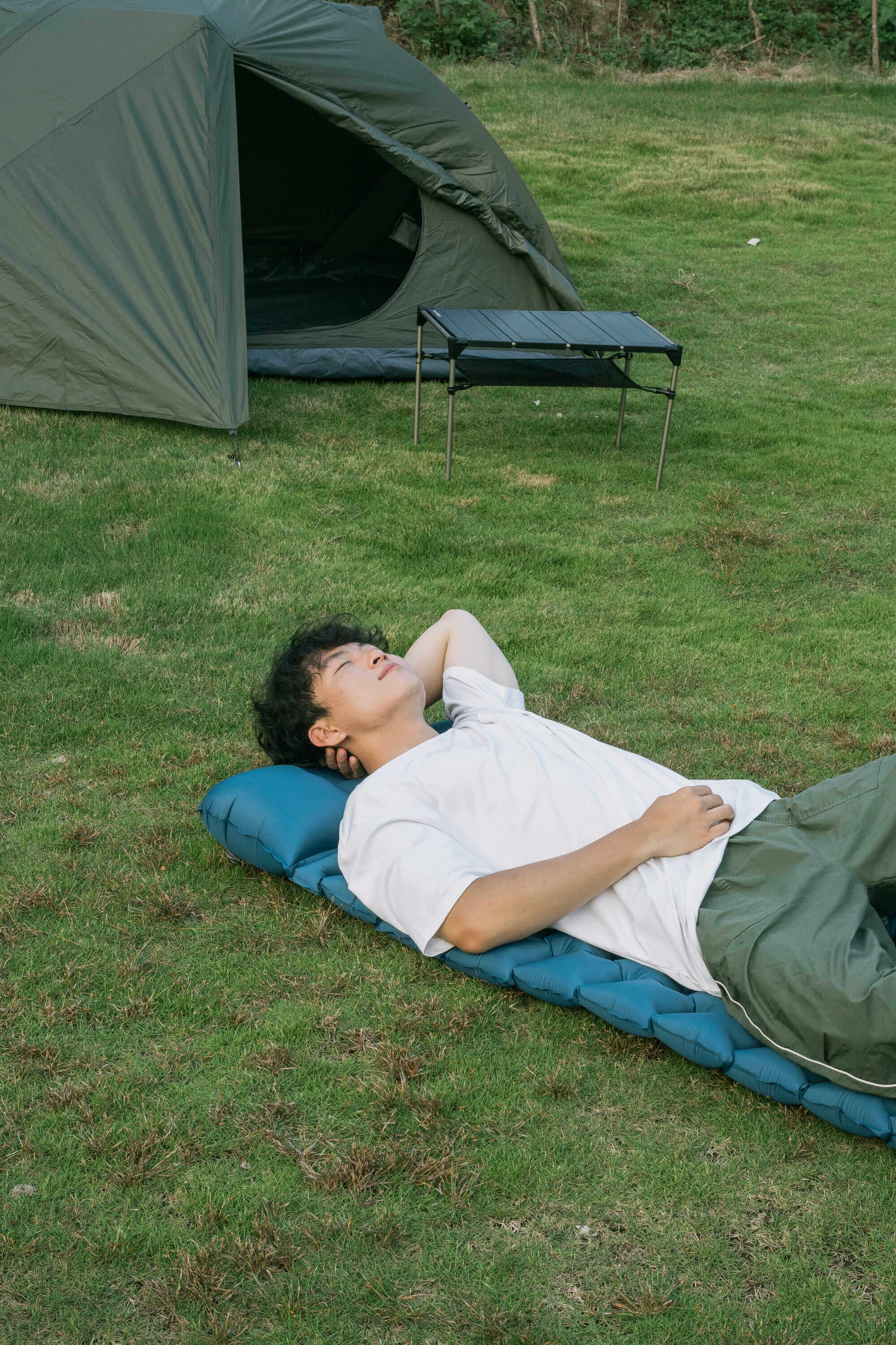 BLACKDEER Honeycomb Inflatable Mat