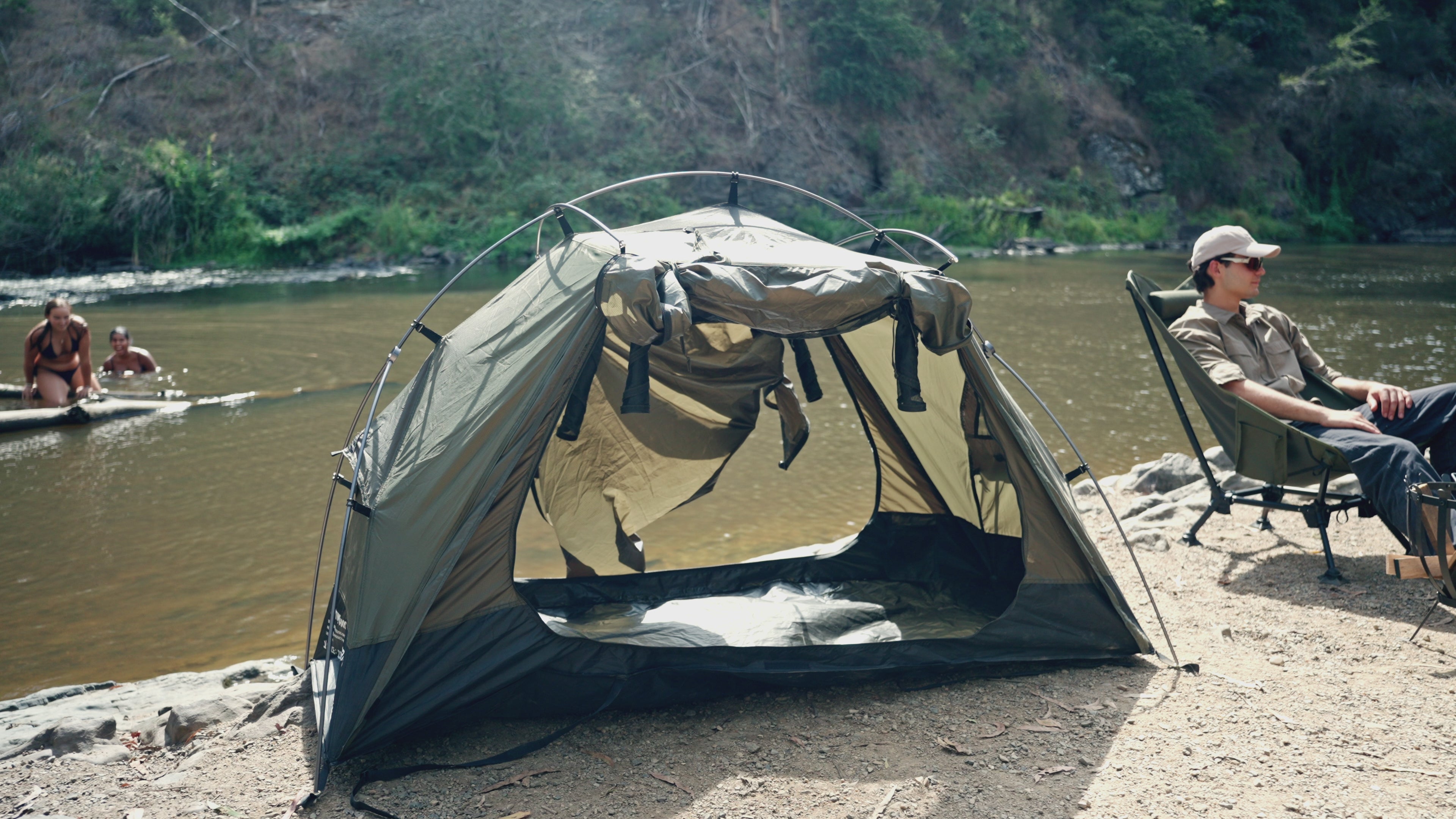Adjustable Tarp Pole – SnapTrek